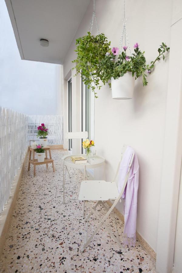 Effie'S Cozy Beach Front Apartment Rethymno Exterior foto