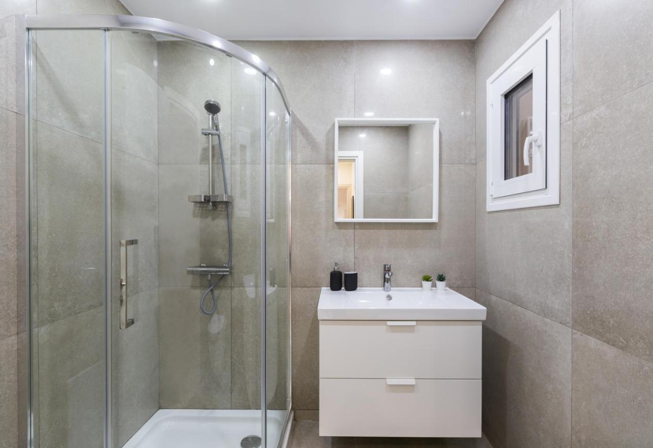 Effie'S Cozy Beach Front Apartment Rethymno Exterior foto